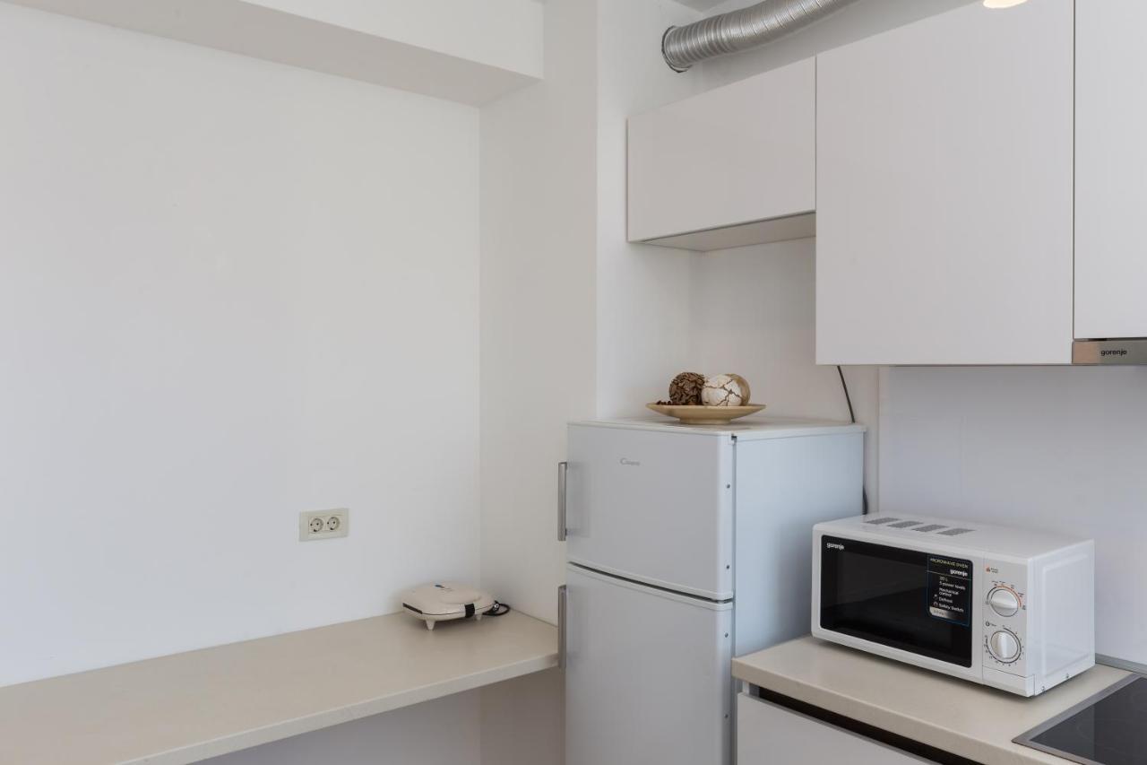 Apartment Nav