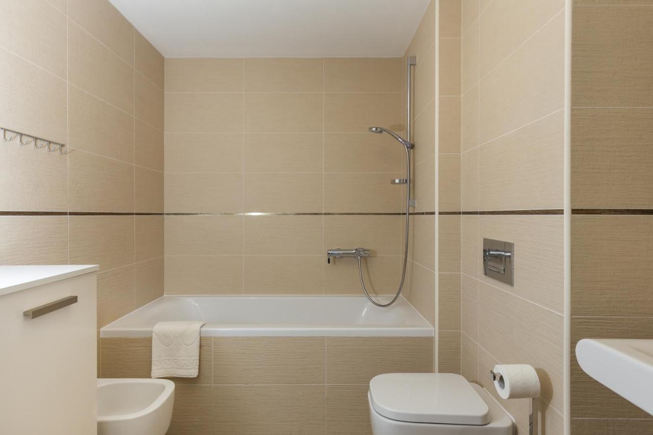 Nav Apartment *